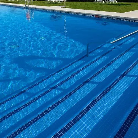 Apartment Spacious 3 Bedrooms Side Sea View